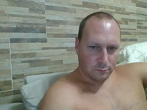 Snapshot of lustonfan chatting on 5, 3, 2026 lustonfan online show from 5, 3, 2026