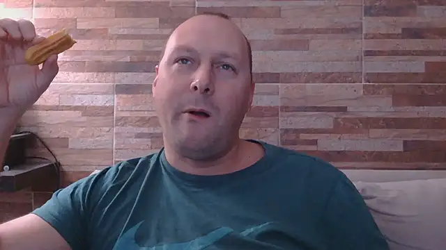 lustonfan online show from 15, 6, 2026