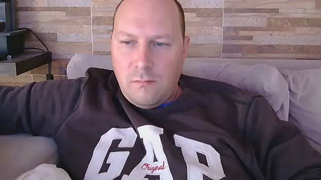 lustonfan online show from 19, 6, 2026
