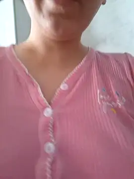 Emi hot1 online show from 20, 3, 2026