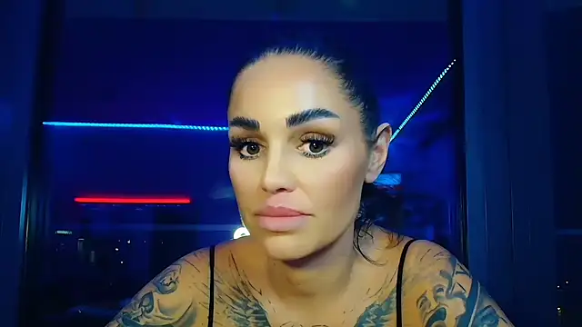 AMBER HARD online show from 19, 4, 2026