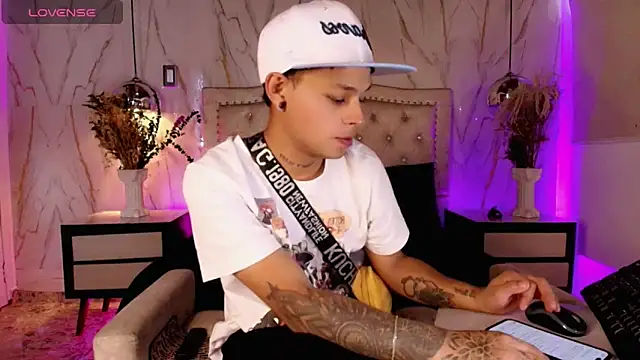 Snapshot of Baleriion1 chatting on 7, 3, 2026 Baleriion1 online show from 7, 3, 2026