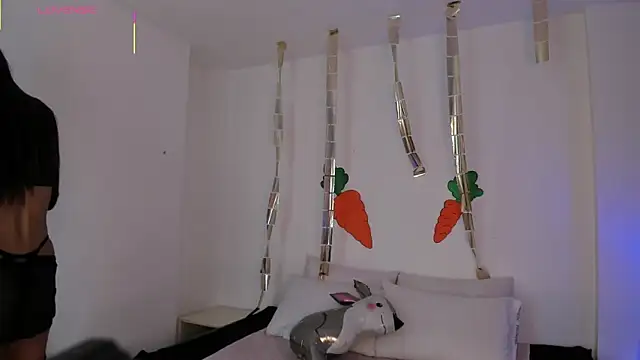 Eve-01 online show from 4, 4, 2026