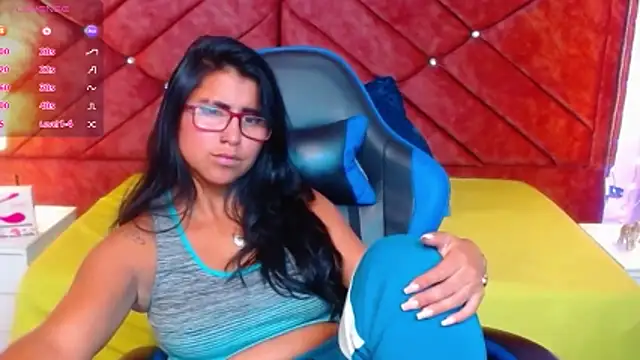Snapshot of Alisha_Gamskar13 chatting on 11, 5, 2026 Alisha Gamskar13 online show from 11, 5, 2026