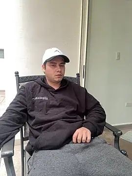 tato15152 online show from 8, 4, 2026