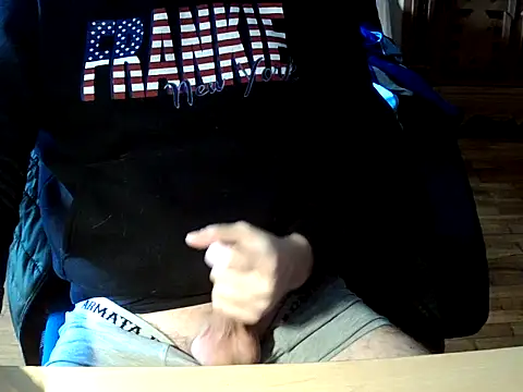 YoUnGbOy2018 online show from 11, 3, 2026