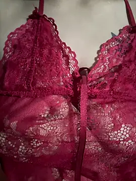 Snapshot of Weter_squirt77 chatting on 24, 3, 2026 Weter squirt77 online show from 24, 3, 2026