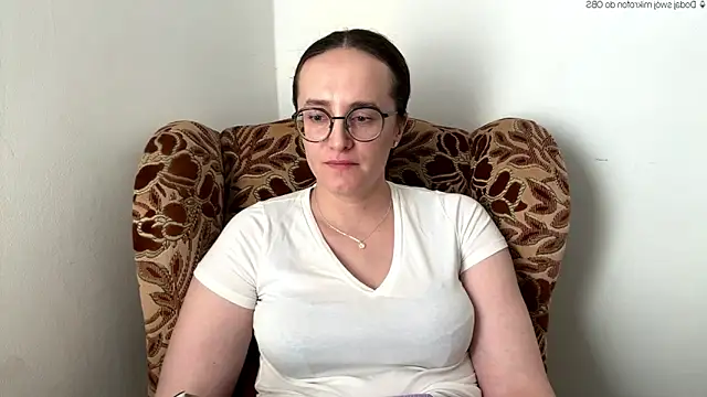 Snapshot of SofiaTease chatting on 27, 5, 2026 SofiaTease online show from 27, 5, 2026