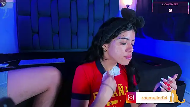 Zoe Axel1 online show from 26, 6, 2026
