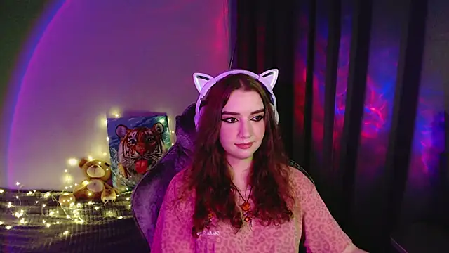 Snapshot of Celia_Sensual_ chatting on 15, 7, 2026 Celia Sensual online show from 15, 7, 2026