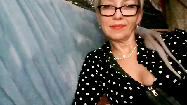 AlisaAngell online show from 11, 4, 2026