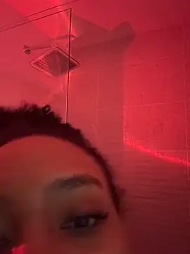 Snapshot of Amber_peach chatting on 18, 3, 2026 Amber peach online show from 18, 3, 2026