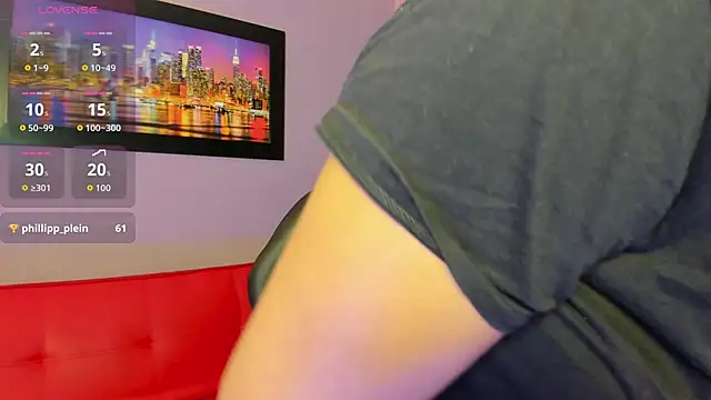 Lucyy tits online show from 16, 6, 2026
