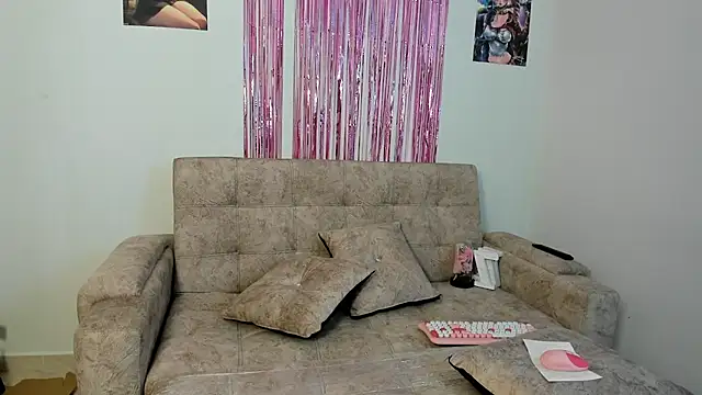 Bonnie Ramirez online show from 21, 4, 2026