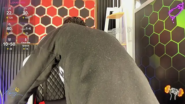 Cristopher Wild online show from 16, 4, 2026