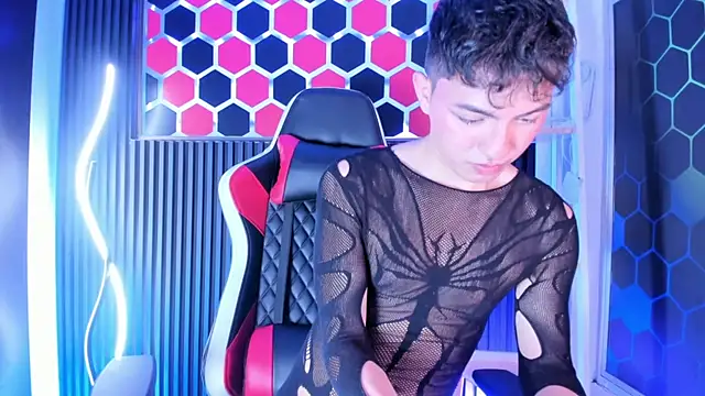 Cristopher Wild online show from 20, 5, 2026