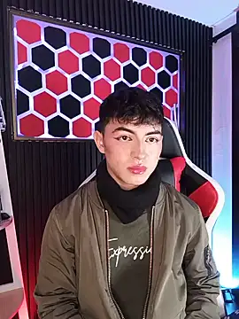 Cristopher Wild online show from 22, 5, 2026