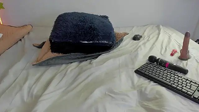 tatianasquirthot online show from 16, 4, 2026