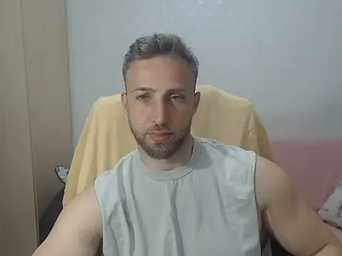 BlondEagleMuscle online show from 21, 5, 2026