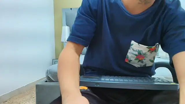 HENRY GREEN2 online show from 21, 4, 2026