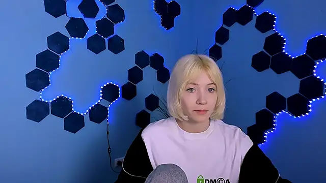  sabrina moore online show from 29, 4, 2026