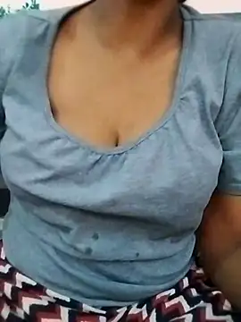 Snapshot of Hot-Muskan21 chatting on 15, 3, 2026 Hot-Muskan21 online show from 15, 3, 2026