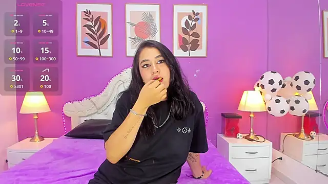 YayaQueen online show from 19, 7, 2026