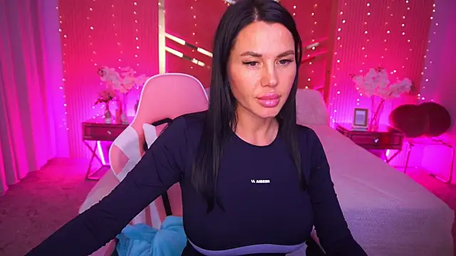 Casey Min online show from 1, 4, 2026