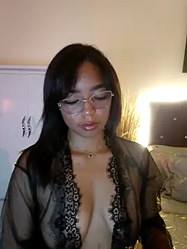 nathyjonees online show from 21, 4, 2026