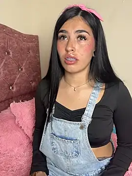 Charlothe1 online show from 11, 4, 2026