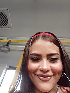 Snapshot of Cloe_pink1 chatting on 31, 5, 2026 Cloe pink1 online show from 31, 5, 2026