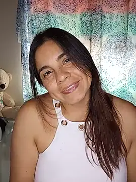 BettyBoo w online show from 4, 7, 2026