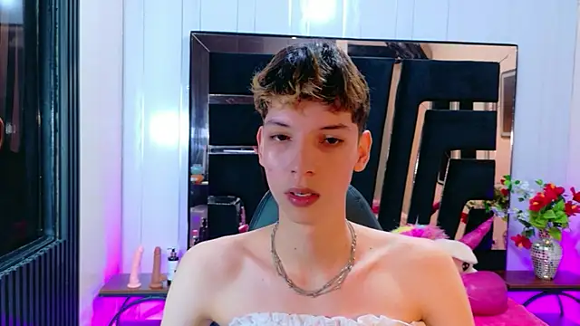 Stefany PiInk online show from 22, 3, 2026