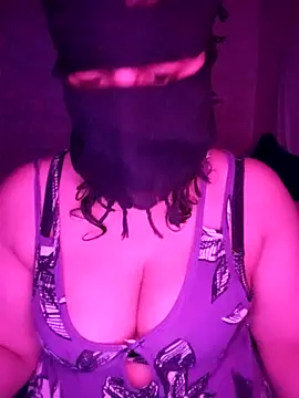 Snapshot of karamil69sxx chatting on 14, 3, 2026 karamil69sxx online show from 14, 3, 2026