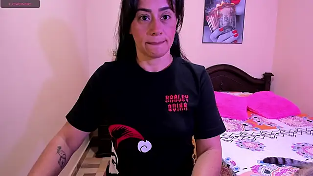 Snapshot of sara_florez12 chatting on 8, 5, 2026 sara florez12 online show from 8, 5, 2026