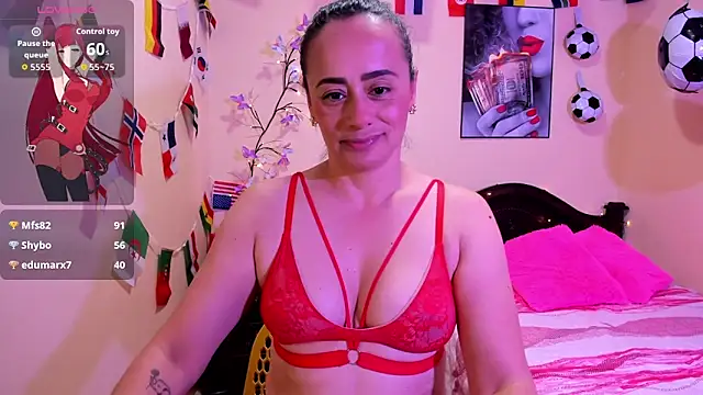 Snapshot of sara_florez12 chatting on 30, 6, 2026 sara florez12 online show from 30, 6, 2026