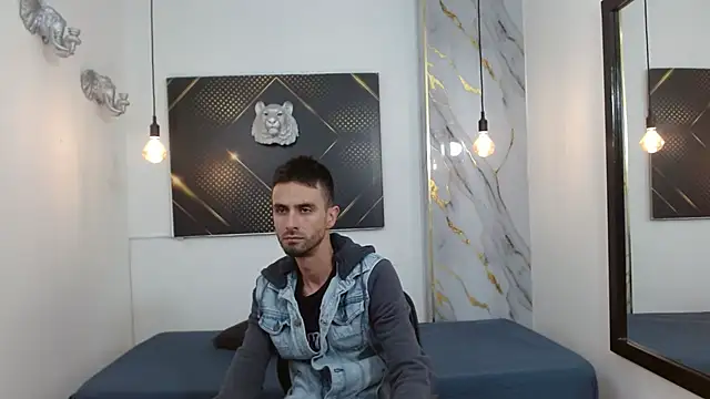 KingOfTemptation online show from 9, 3, 2026