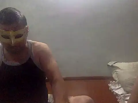 Snapshot of rockym1995 chatting on 24, 6, 2026 rockym1995 online show from 24, 6, 2026