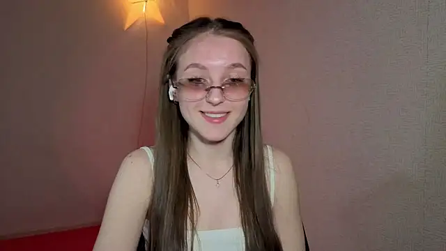 Sweet Pussy Girl online show from 15, 4, 2026