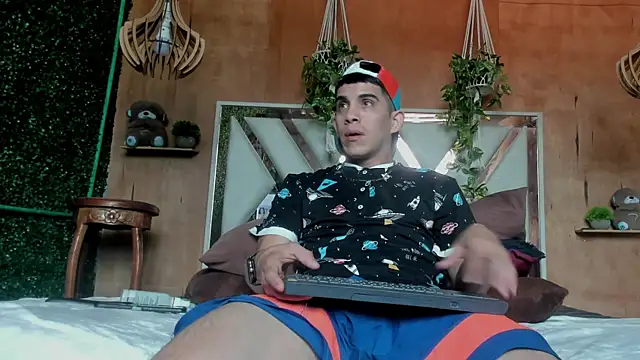 Adrian fire online show from 25, 4, 2026