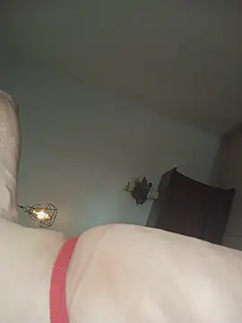 Elenna   online show from 13, 4, 2026