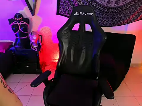 OnixWitch777 online show from 8, 4, 2026