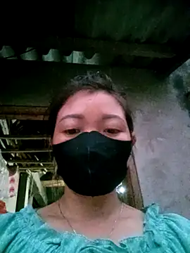 Bling-pusy online show from 10, 4, 2026