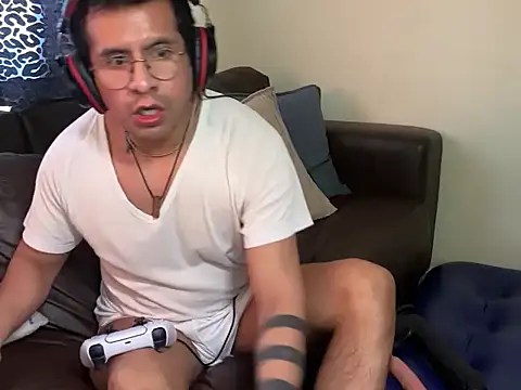 Snapshot of kinkygamerdavid chatting on 8, 3, 2026 kinkygamerdavid online show from 8, 3, 2026