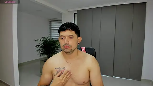 TroyeSavage online show from 14, 3, 2026