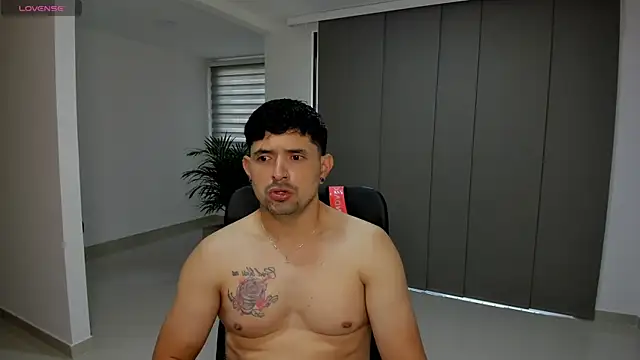 TroyeSavage online show from 17, 3, 2026