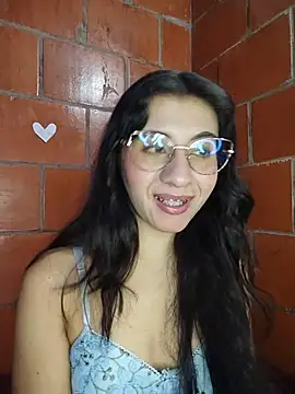 Snapshot of Amanda_x1 chatting on 23, 6, 2026 Amanda x1 online show from 23, 6, 2026