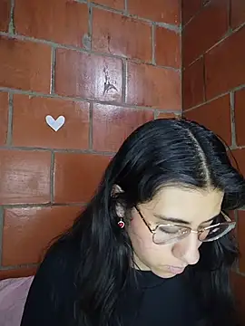 Snapshot of Amanda_x1 chatting on 10, 7, 2026 Amanda x1 online show from 10, 7, 2026