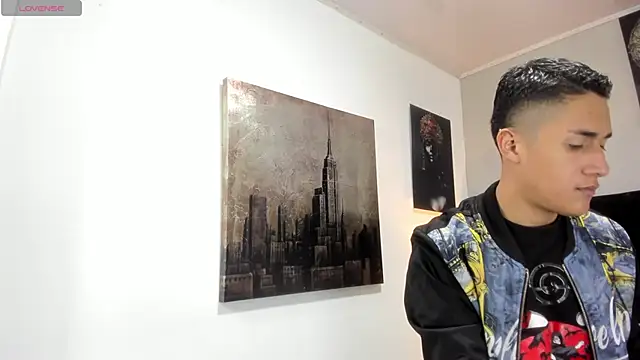 Snapshot of _Alan_Walker_1 chatting on 8, 6, 2026 Alan Walker 1 online show from 8, 6, 2026