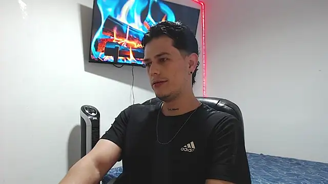 JUAN CAMILOXXX online show from 5, 5, 2026